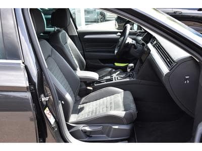 VW Passat GTE 1.4 eHybrid DSG ACC TRAVEL GPS PRO CAM PARK ATT RMQ (2021) - Foto 6