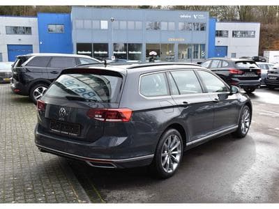 VW Passat 1.4 TSI GTE DSG ACC GPS LANE CARNET (2021) - Foto 4