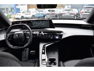 Peugeot 3008 1.2 Hybrid 145 GT e-DSC6 ACC GPS CAM LANE NEUF (2025) - Foto 9