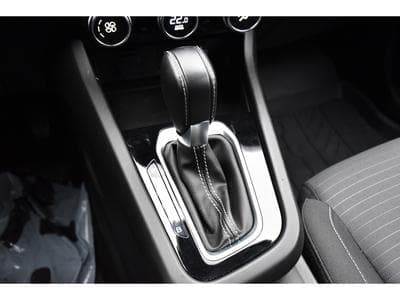 Renault Arkana 1.6 E-TECH HEV ZEN EDC LANE GPS CAM ATT RMQ 1° MAIN (2023) - Foto 15