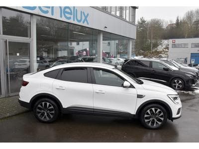 Renault Arkana 1.6 E-TECH HEV ZEN EDC LANE GPS CAM ATT RMQ 1° MAIN (2023) - Foto 3