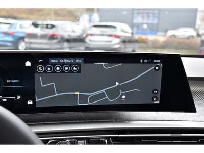 Peugeot 5008 GT Hybrid 145 e-DSC6 7 Pl. SG CHFF CAM NEUF (2025) - Foto 11