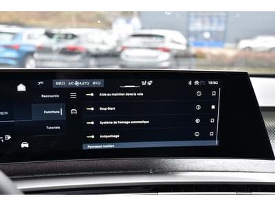 Peugeot 5008 GT Hybrid 145 e-DSC6 7 Pl. SG CHFF CAM NEUF (2025) - Foto 15