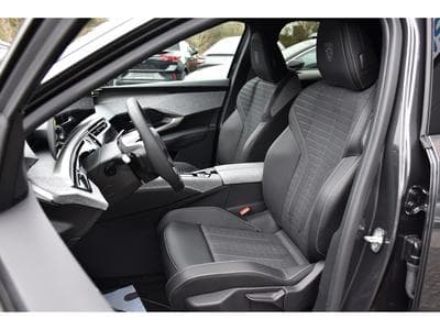 Peugeot 3008 1.2 Hybrid 145 GT e-DSC6 ACC GPS CAM LANE NEUF (2025) - Foto 6