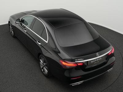 Mercedes E 220 d Avantgarde LED+360°+MBUX+Ambi (2022) - Foto 13