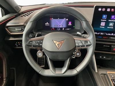 Cupra Leon Pure-Perf.+DSG+Sound+LED (2025) - Photo 10