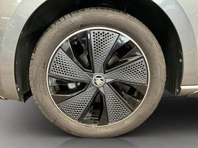 Skoda Scala Monte-Carlo+DSG+LED+PANO (2025) - Photo 8