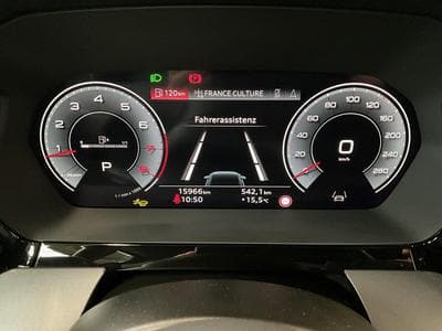 Audi A3 SB+S-Line+35TFSI+S-Tronic (2025) - Photo 13