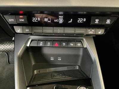 Audi A3 SB+S-Line+35TFSI+S-Tronic (2025) - Photo 14