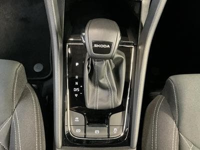 Skoda Karoq Sportline+DSG+AHK+P.Parking (2024) - Photo 12