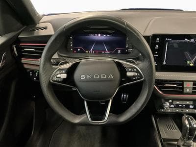 Skoda Kamiq Monte-Carlo+DSG+LM18+Led (2025) - Foto 12