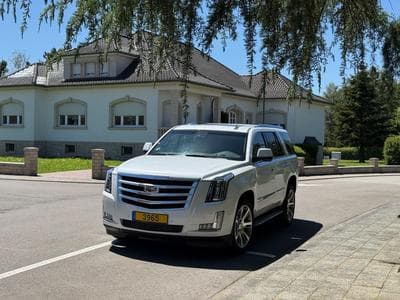 Cadillac Escalade Premium 6.2 4x4 (2016) - Photo 1