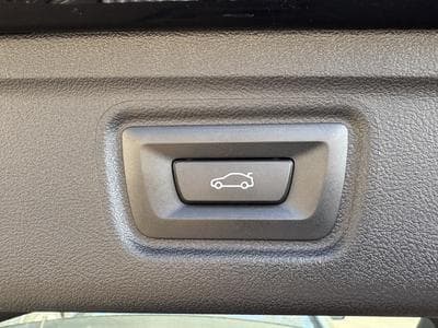 BMW 330 iA X-drive M SPORT 245 (2025) - Foto 9