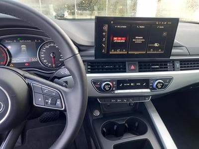 Audi A4 Avant 35 TFSI (2024) - Photo 5