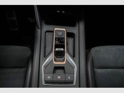 Cupra Formentor 2,0 TSI DSG (2025) - Photo 11