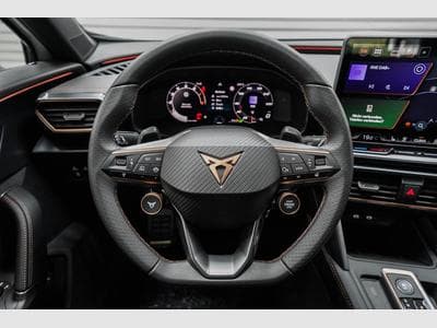 Cupra Formentor 2,0 TSI DSG (2025) - Photo 8