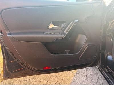 Mercedes A 180 A 180 d 7G-DCT - VENTE PRIVE (2018) - Photo 9