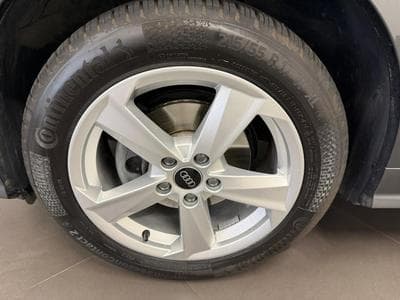 Audi Q2 S line 35 TFSI 150 CV / 110 KW S tronic (2023) - Photo 9