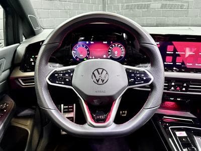 VW Golf GTI Clubsport 2.0 TSI 300 CV DSG7 *DCC**Matrix* *Toit Ouvran (2023) - Photo 10