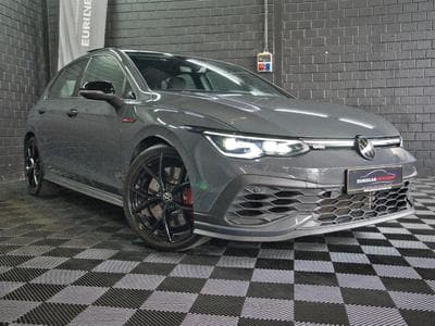 VW Golf GTI Clubsport 2.0 TSI 300 CV DSG7 *PANO* *MATRIX* HARMAN* (2024) - Photo 3