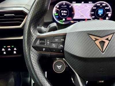 Cupra Formentor VZ 245CV eHybrid DSG6 *PANO* *ACC* HAYON * ATELLAGE* (2023) - Foto 10