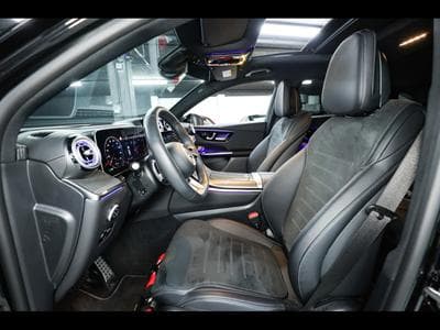 Mercedes GLC 200 COUPE 4MATIC AMG-LINE – PACK NIGHT - OBSIDIAN BLACK (2024) - Photo 11