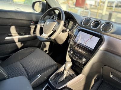 Suzuki Vitara 1.5 GL+ AGS 102 (2025) - Photo 6