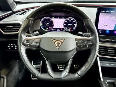 Cupra Formentor VZ 245CV eHybrid DSG6 *PANO* *ACC* HAYON * ATELLAGE* (2023) - Photo 11