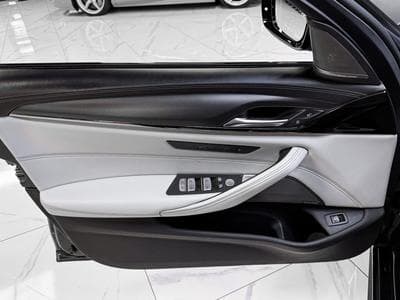 BMW M5 Competition 1.hd / Head-up / 360 (2019) - Photo 14