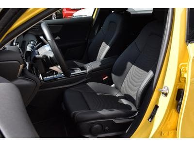 Mercedes A 200 d Progressive 8G-DCT TISSU-CUIR GPS CAM P.NIGHT 1° MAIN (2024) - Foto 6