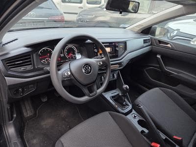 VW Polo 1.0 TRENDLINE 80CV (2020) - Photo 5