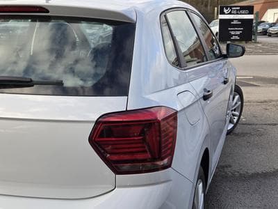 VW Polo 1.0 TRENDLINE 65CV (2018) - Photo 5