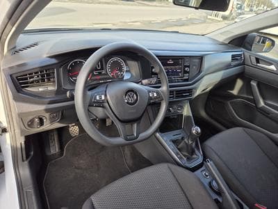 VW Polo 1.0 TRENDLINE 65CV (2018) - Photo 7