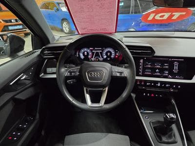 Audi A3 BERLINE TDI 150CV ATTRACTION (2024) - Photo 10