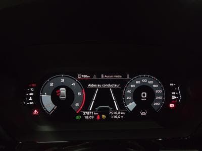 Audi A3 BERLINE TDI 150CV ATTRACTION (2024) - Photo 13