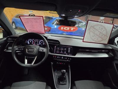 Audi A3 BERLINE TDI 150CV ATTRACTION (2024) - Photo 9