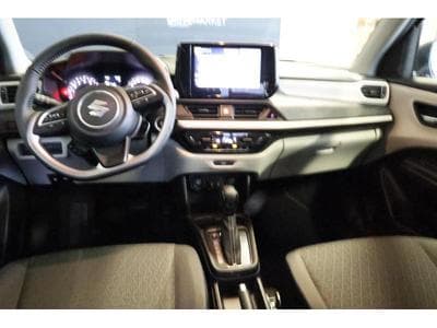 Suzuki Swift GL+ (2026) - Photo 2