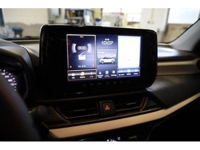 Suzuki Swift GL+ (2026) - Photo 6