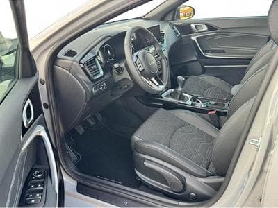 Kia Ceed (2025) - Photo 11