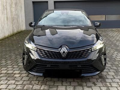 Renault Clio E-TECH HYBRID (2024) - Photo 1