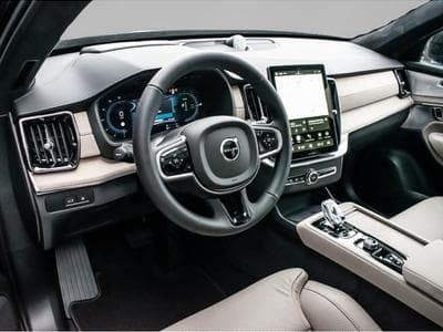 Volvo XC90 (2024) - Photo 4