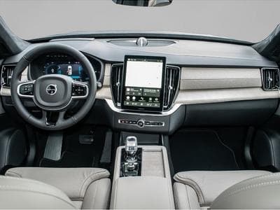 Volvo XC90 (2024) - Photo 5