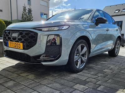 Audi Q3 S-Line (2026) - Photo 1