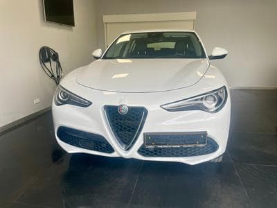 Alfa-Romeo Stelvio Super 2.0 Q4 (2018) - Photo 1