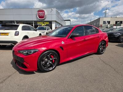 Alfa-Romeo Giulia QUADRIFOGLIO 2.9 V6 BI-TURBO 520 AT8 (2024) - Photo 1