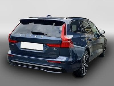 Volvo V60 (2021) - Photo 2