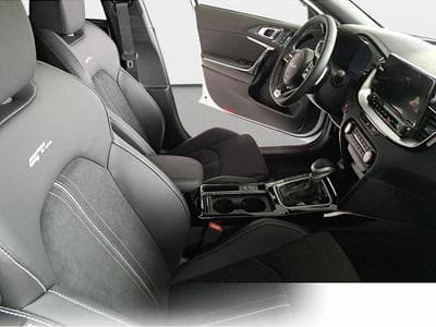 Kia XCeed (2026) - Photo 15