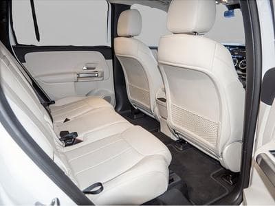 Mercedes EQB (2025) - Photo 4