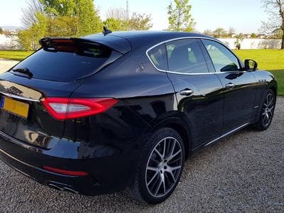 Maserati Levante GRANSPORT (2018) - Foto 1