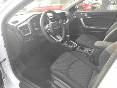 Kia Ceed (2018) - Photo 9